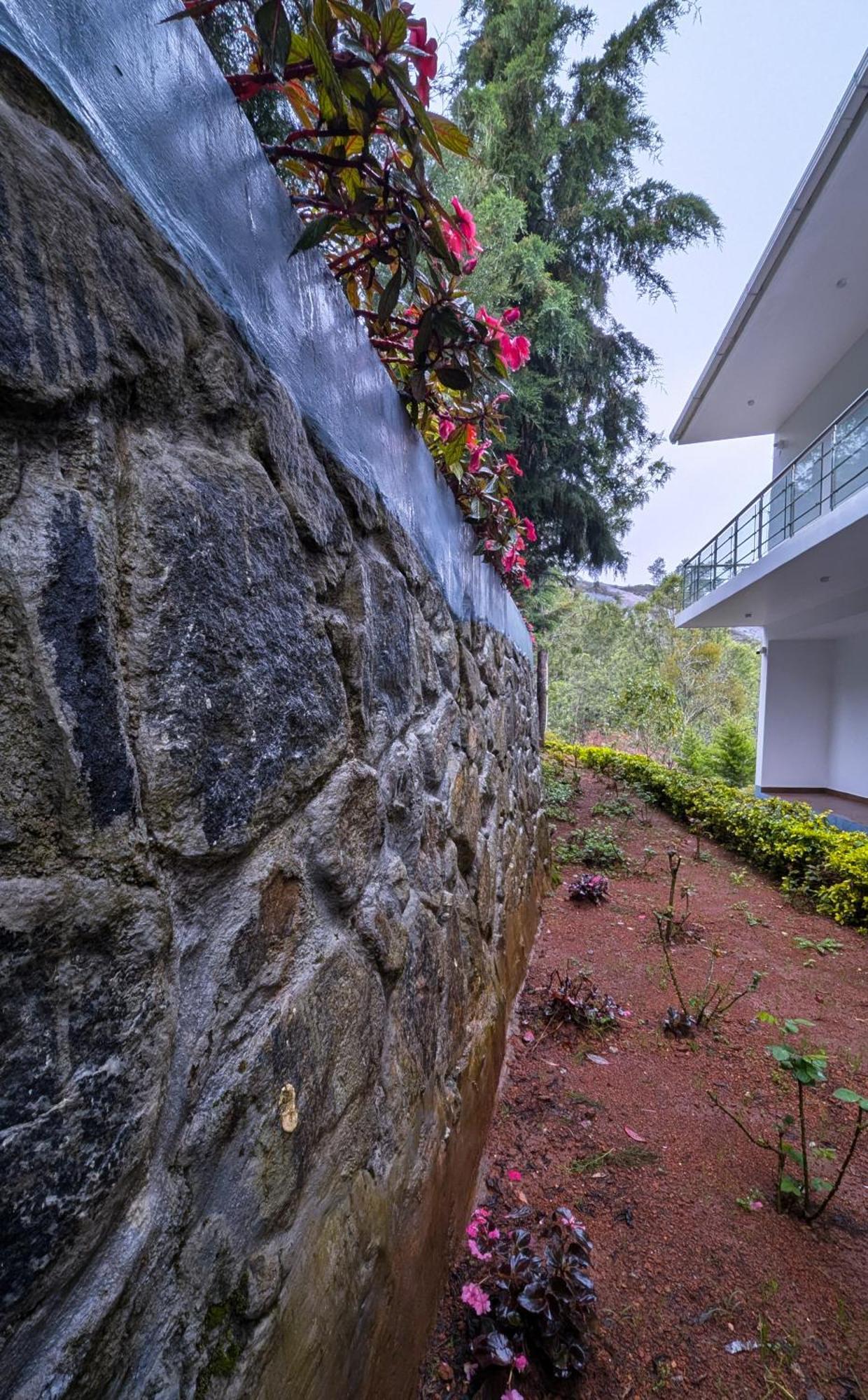 Valley View Inn, Kotagiri Exterior foto